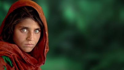 Fénnyel írt történelem: Az afgán lány