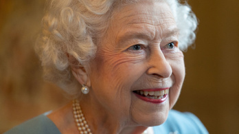 Erzsébet királynő olyan konkrétan beszélt a trónutódlásról, mint még soha