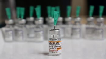 Megérkezett az újabb adag Pfizer-vakcina a gyerekek számára