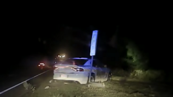 Videó: kis híján halálos balesetet okozott az önvezető Tesla