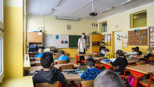 Feltételekhez kötik a szexuális felvilágosítást a lengyel iskolákban