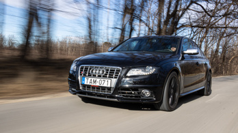 Joy of Driving: Audi S4 3.0 TFSI quattro – 2011.