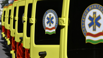 Műszaki hiba miatt 19 mentőautót vontak ki a forgalomból Budapesten