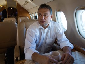 Külföldön ünnepli szülinapját Orbán