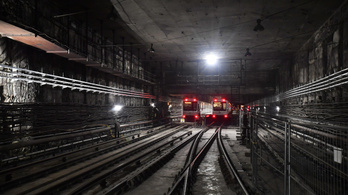 Ferde pályás felvonók lesznek a 3-as metró állomásain