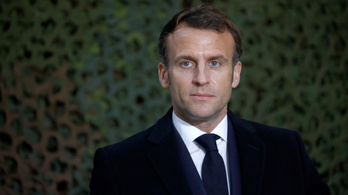 Randiappon tolta a választási kampányát a francia elnök, balra húzták
