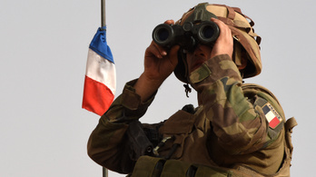 A francia katonák elhagyják Malit