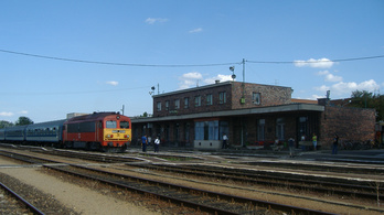 Felújítják a gyulai vasútállomást