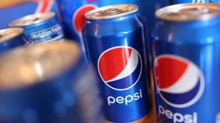Márciusban jön a nitrogénes Pepsi, a szívószál nem jó hozzá