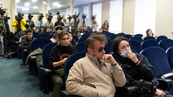 Sean Penn Ukrajnába utazott forgatni
