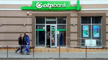 Az OTP-t és Mészáros Lőrinc cégeit ütötték Budapesten