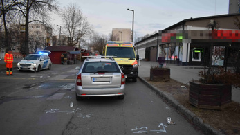 Egy mentőst és egy rendőrt is elsodort egy ittas sofőr Ózdon