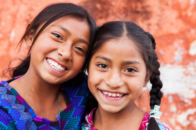 A világ legsegítőkészebb gyerekei az övék: a maja szülőktől van mit tanulni