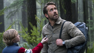 Ryan Reynolds a Netflixen szállítja az év legjobb sci-fijét