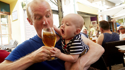 Ennek örülni fogsz: egy tanulmány szerint a sör fiatalon tarthatja a DNS-t