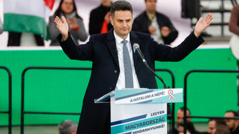 „Orbánt zsebre tették vagy zsarolják” – mondta Márki-Zay pártjának alelnöke