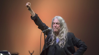 Patti Smith New Yorkból üzeni a magyar választóknak, hogy a hatalom a népé