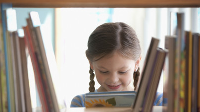 Így szerettesd meg gyermekeddel az olvasást – a mese nagyszerű bevezetőt jelent!