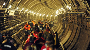 220 ezer embernek van hely atomtámadásnál a budapesti metróban