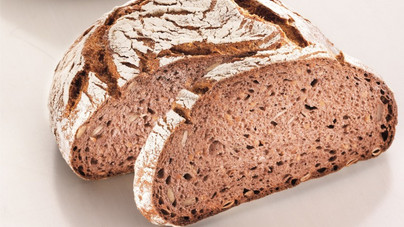 Miért jó a PurPur kenyér? Tényleg annyival egészségesebb, mint amennyivel drágább?