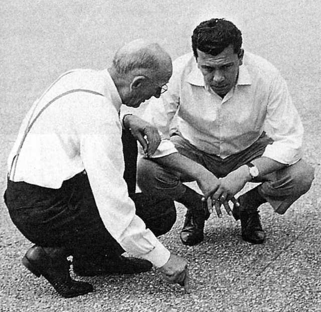 Vittorio Jano és Franco Rocchi a monzai GP előtt 1962-ben (Fotó: Collection Burányi)