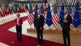 Joe Biden részvételével kezdődött meg az Európai Unió csúcstalálkozója