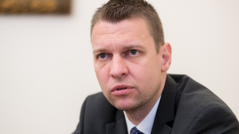 Menczer Tamás szerint vállalhatatlan az Orbán Viktor szívinfarktusáról szóló bejegyzés
