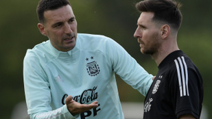 Az argentin kapitány azt kéri a szurkolóktól, addig élvezzék Messi játékát, amíg lehet