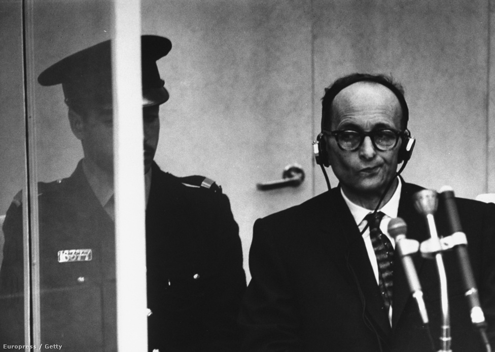 1961. április 11-én Jeruzsálemben bíróság elé állították Adolf Eichmannt, a holokauszt egyik legfőbb kitervelőjét és irányítóját. A vádat Gideon Hausner, Izrael állam főügyésze képviselte. Eichmann beismerte bűnösségét, de megbánást nem tanúsított. 1961. december 15-én kötél általi halálra ítélték, és az ítéletet 1962. május 31-én hajtották végre.