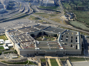 680 ezren mennek kényszerszabadságra a Pentagonnál
