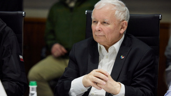 Kaczynski: Nem zárkózunk el attól, hogy atomfegyvereket telepítsenek Lengyelországba