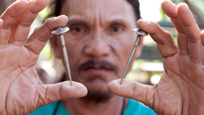 Bizarr: egy Fülöp-szigeteki férfi évente feszítteti magát keresztre