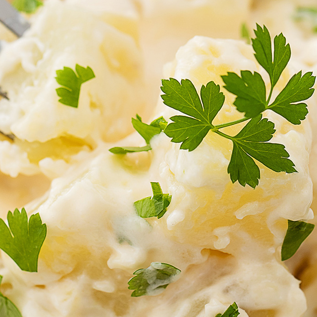 Krémes, vegán krumplisaláta: jól behűtve az igazi