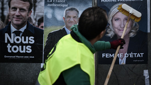 Emmanuel Macron és Marine Le Pen küzd meg a francia elnöki posztért