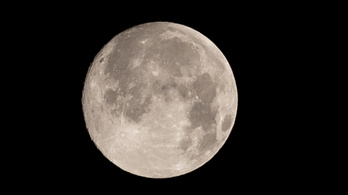 Így néz ki a Hold túlsó oldala