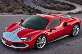 Új Ferrari érkezik
