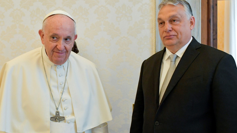 Orbán Viktor a pápánál: Mindannyiunknak a család a legfontosabb