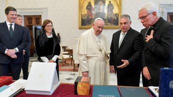 Ferenc pápa különleges ajándékkal lepte meg Orbán Viktort