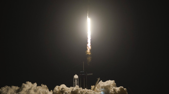 Újabb négy űrhajóst indított a SpaceX a Nemzetközi Űrállomásra