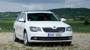 Bemutató: Škoda Superb – 2013.