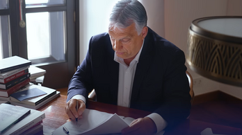 Orbán Viktor aláírta a nyugdíjemelést