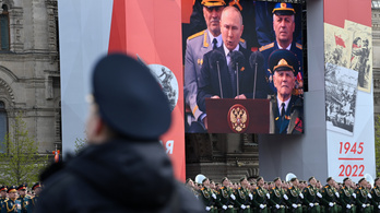 Putyin a Vörös téren: A szülőföld védelme mindig szent lesz