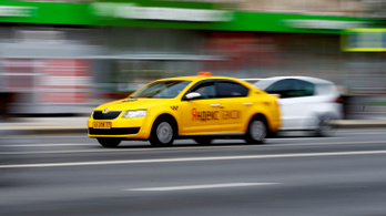 A jövőben minden taxirendelést azonnal látni fog az orosz titkosszolgálat