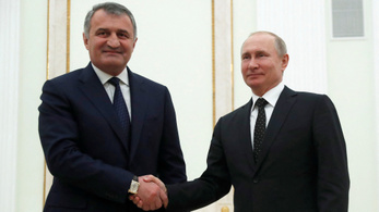 Népszavazást tart az Oroszországhoz csatlakozásról Dél-Oszétia