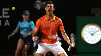 Djokovic 1000. győzelmével döntős Rómában