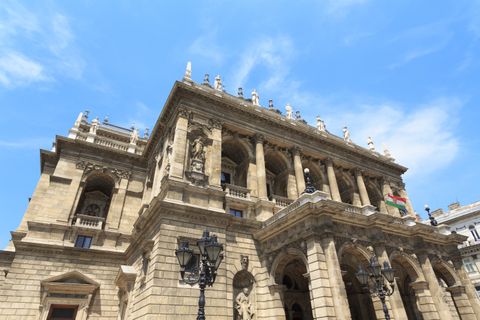 Melyik kerületben található az Operaház? 10 kérdéses kvíz Budapest nevezetességeiről