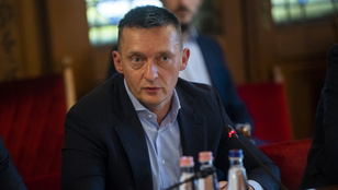 Rogán Antal szerint olyan segítséget nyújt Ukrajnának a kormány, amiről nem beszélhet