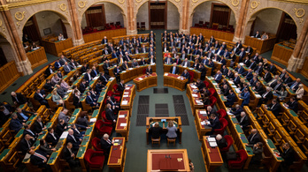 Elfogadta a parlament a 2023-as költségvetést