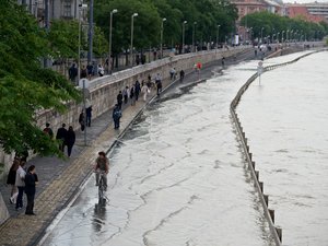 885 centiméteren tetőzhet a Duna Budapesten