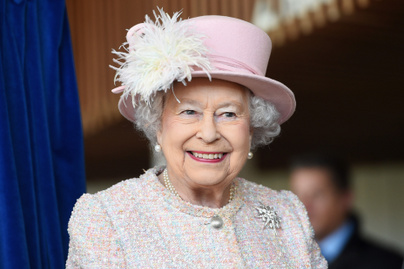 Erzsébet királynő végre találkozhat Harry és Meghan kislányával: Lilibet első szülinapját együtt ünneplik